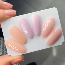 Load image into Gallery viewer, Luxio Demure